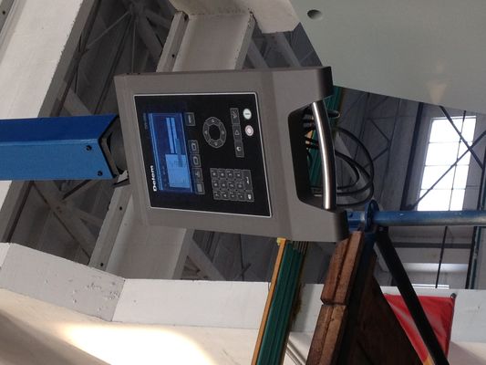 수압 Cnc 프레스 브레이크 기계 정밀 구부리 2600mm 기둥 사이의 거리