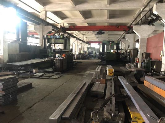 러시아 등주 생산자를 위한 등주 10m 동안 원추형 라운드 & 다각형 막대기 tooling/ 주형